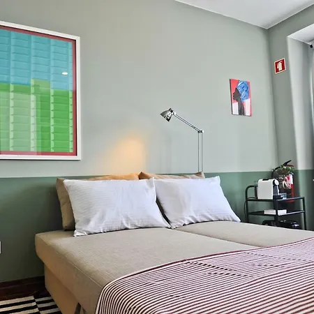 Red, Red Wine In By Misha's Place 3b Апартаменти *